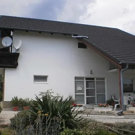 Ircsi Apartman * Keszthely