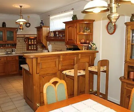 Ircsi Apartman Apartament Keszthely