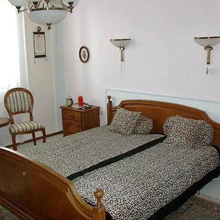 Ircsi Apartman